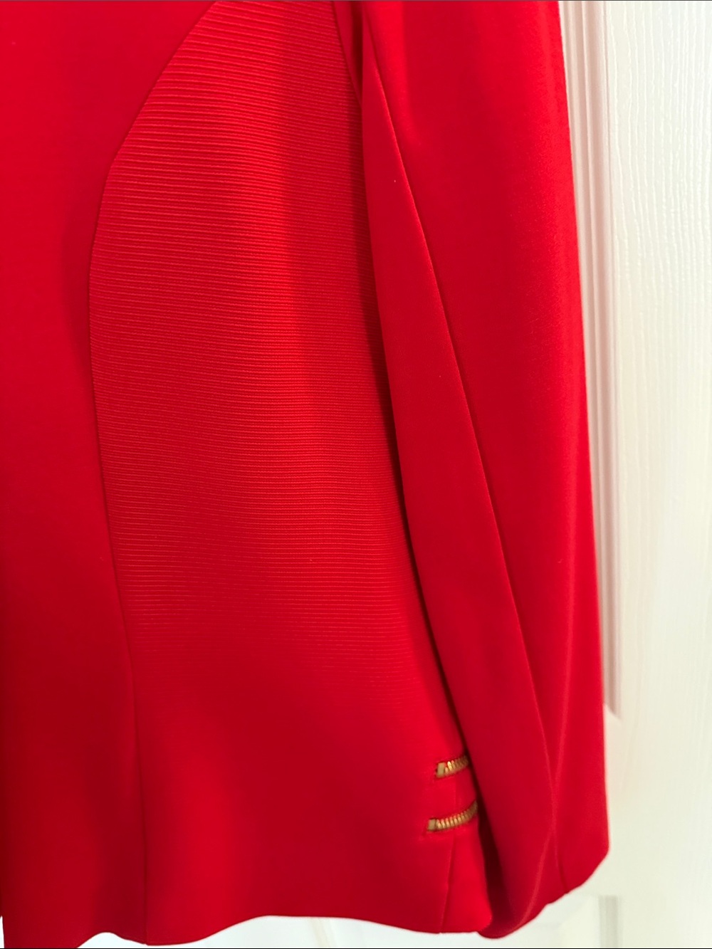 Marc Bouwer Vibrant Red Open-Front Blazer with Gold Zipper Accents - Picture 5 of 7